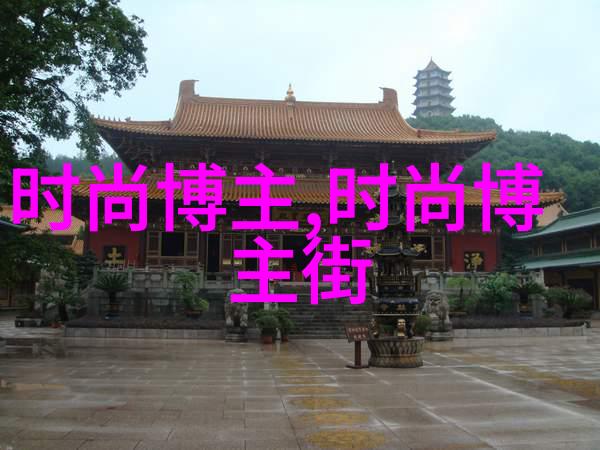 夏日时尚轻盈风情的夏季穿搭指南