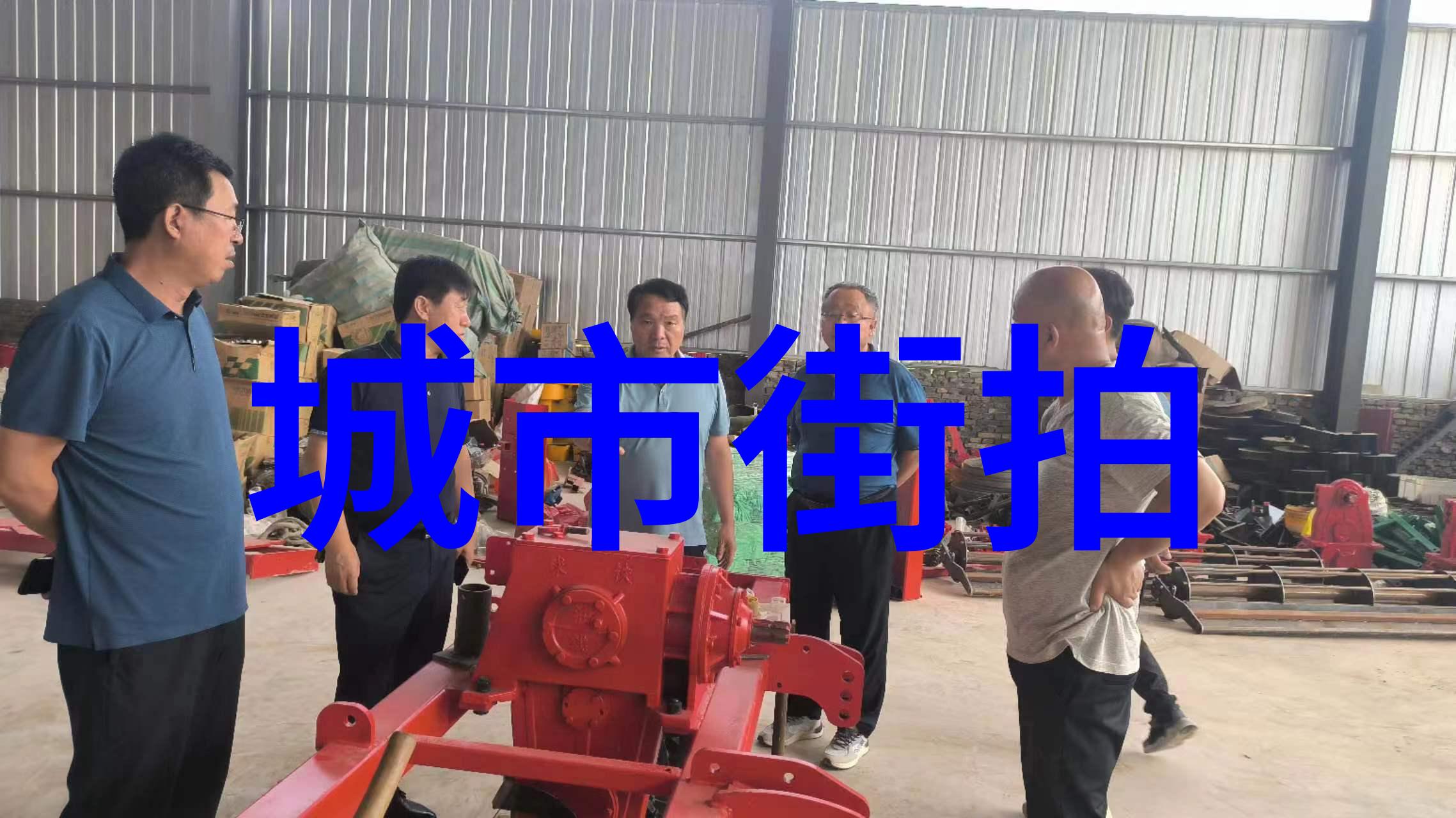 时尚男装搭配技巧春季流行色彩搭配指南