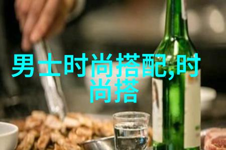 高圆圆机场素颜 女神掩面不想被拍