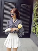 印花衬衫街拍搭配图片 民族风娃娃领