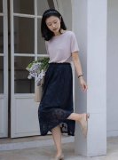 为什么今年夏天宽一点的衣服更好看