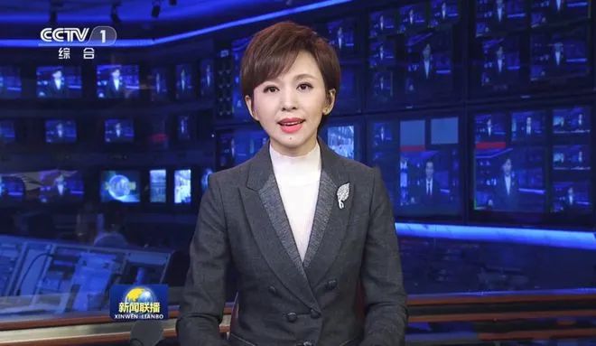 海报街拍明星网名大全_最新明星街拍海报网_海报网明星街拍/