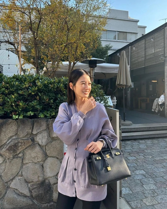 热门单职业传奇_单肩斜跨女包女星街拍_热门单品街拍/