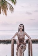 盘点女明星的穿搭女神范热巴和唐嫣