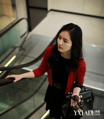 2016明星街拍穿搭图片_冬季明星街拍穿搭2018_明星穿搭街拍/