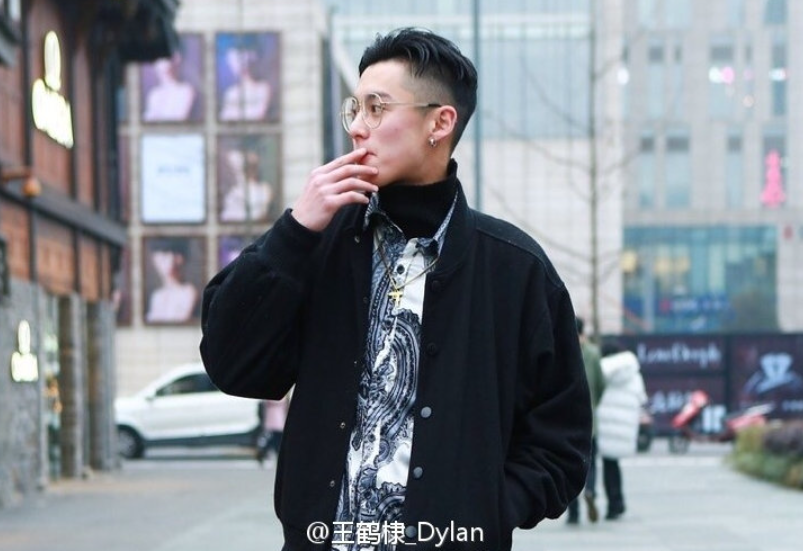 街拍明星_街拍明星冬季穿搭图片_街拍明星夏季穿搭图片/
