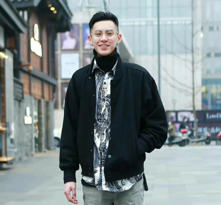 街拍明星_街拍明星冬季穿搭图片_街拍明星夏季穿搭图片/
