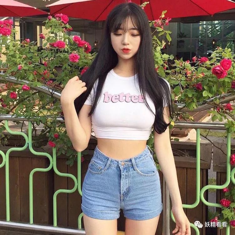时尚搭配街拍_街拍搭配时尚女装_街拍搭配时尚图片/