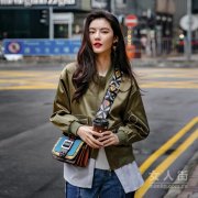 红遍全球的飞行夹克潮咖人手一件