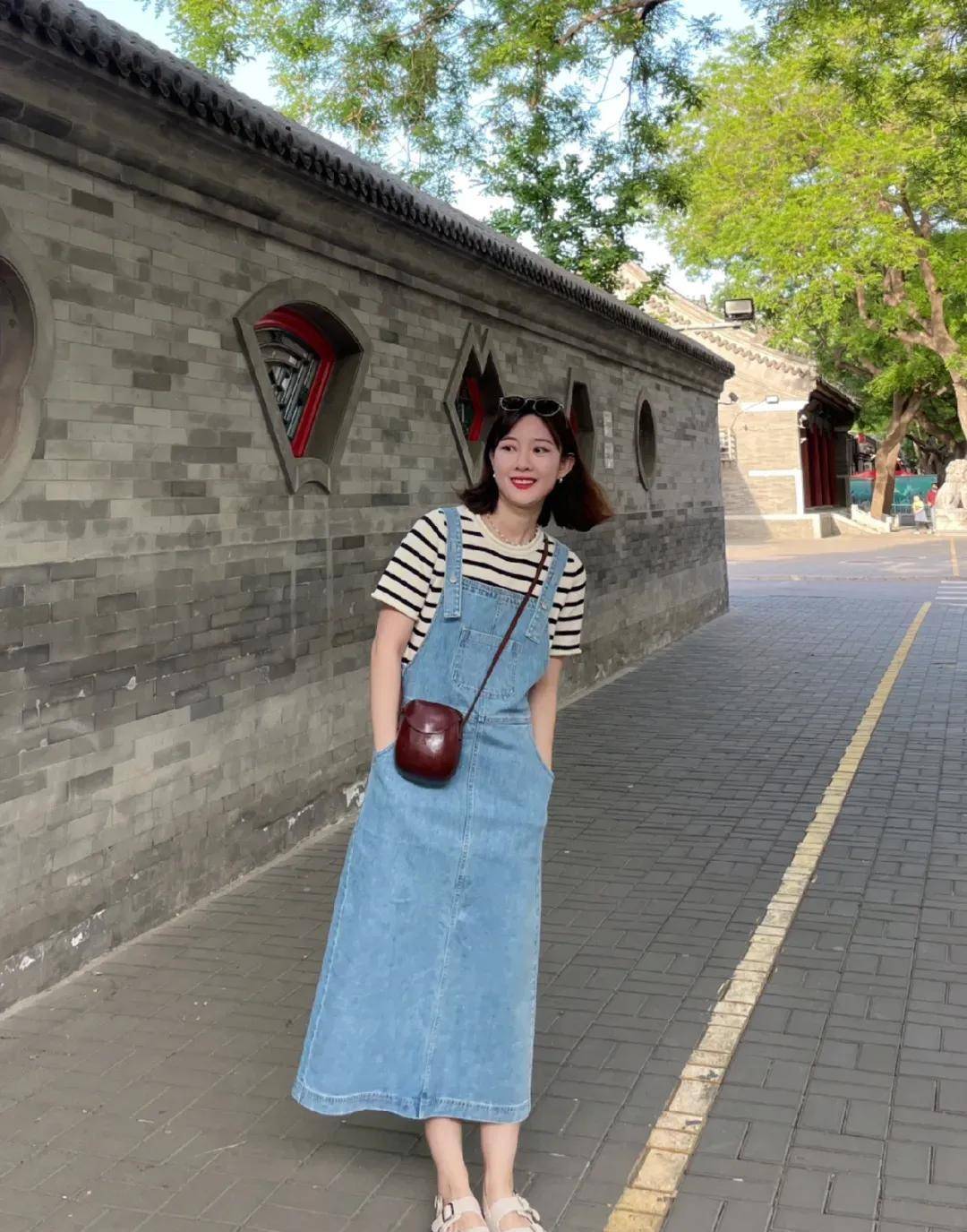 时尚搭配街拍_街拍搭配时尚的衣服_街拍搭配时尚图片/