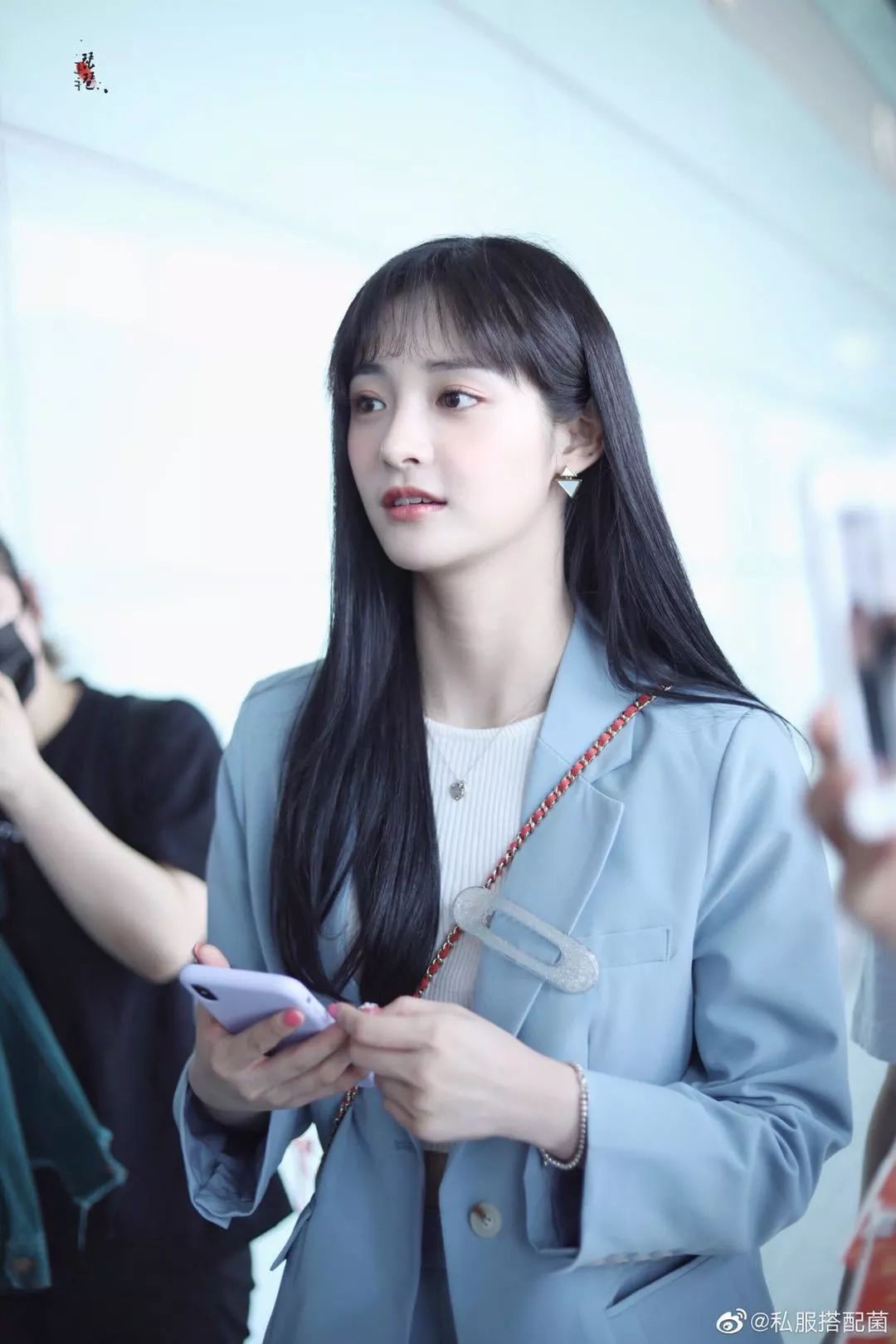 明星穿搭街拍_周迅街拍穿搭图片_街拍美女穿搭/