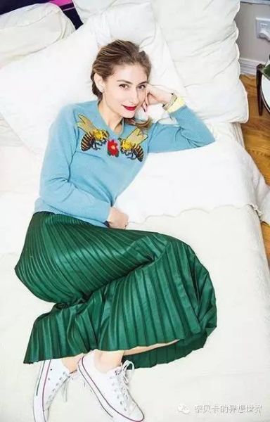 街拍搭配时尚的衣服_时尚搭配街拍_街拍搭配图/