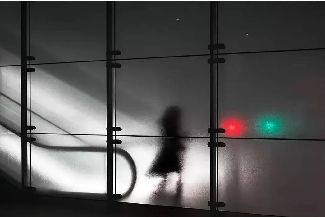 街拍城市排名_街拍城市夜景视频_城市街拍