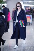 唐嫣也要做带货女王机场街拍越来越