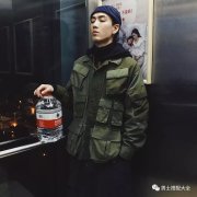 街头时尚达人最喜欢什么颜色的单品