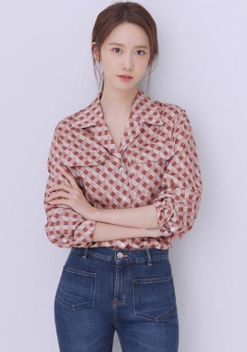成都美女穿搭街拍_明星穿搭街拍_明星街拍穿搭造型示范