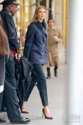 尖头鞋穿起来 学Ivanka Trump提升干练气
