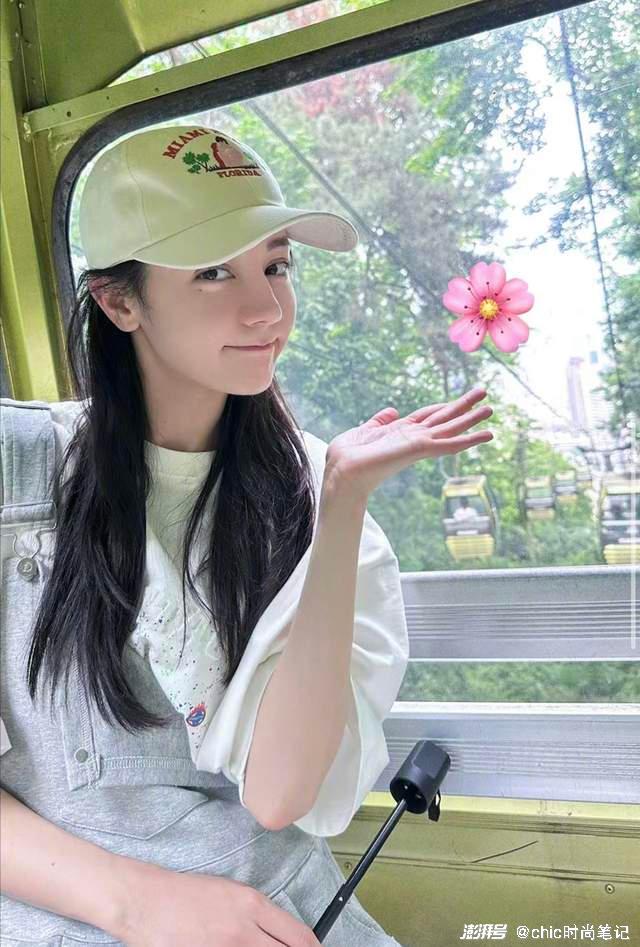 冬季明星街拍穿搭2018_明星穿搭街拍_欧美达人街拍穿搭示范