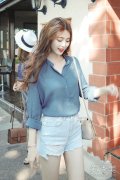 女孩夏天穿衣搭配 韩国街拍清新示范