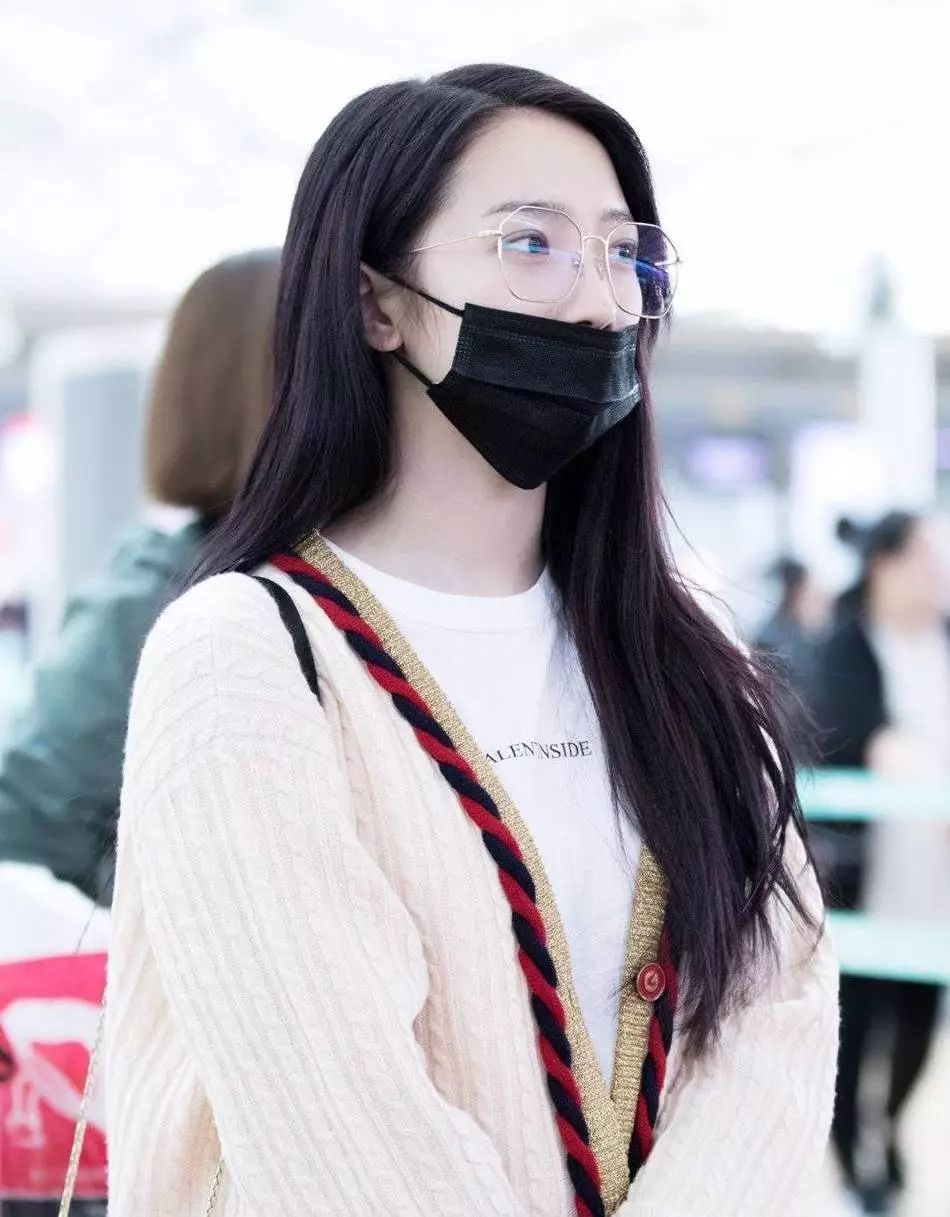 明星穿搭街拍_周迅街拍穿搭图片_街拍美女穿搭