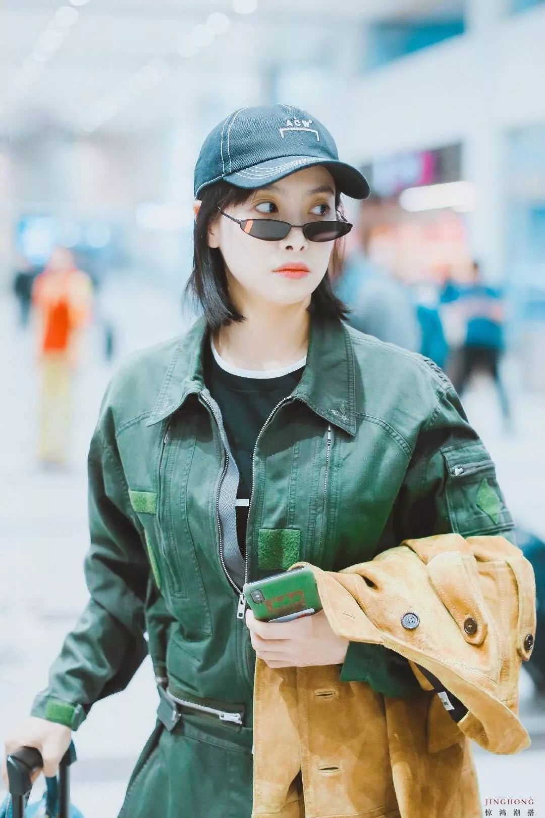 街拍美女穿搭_明星穿搭街拍_周迅街拍穿搭图片