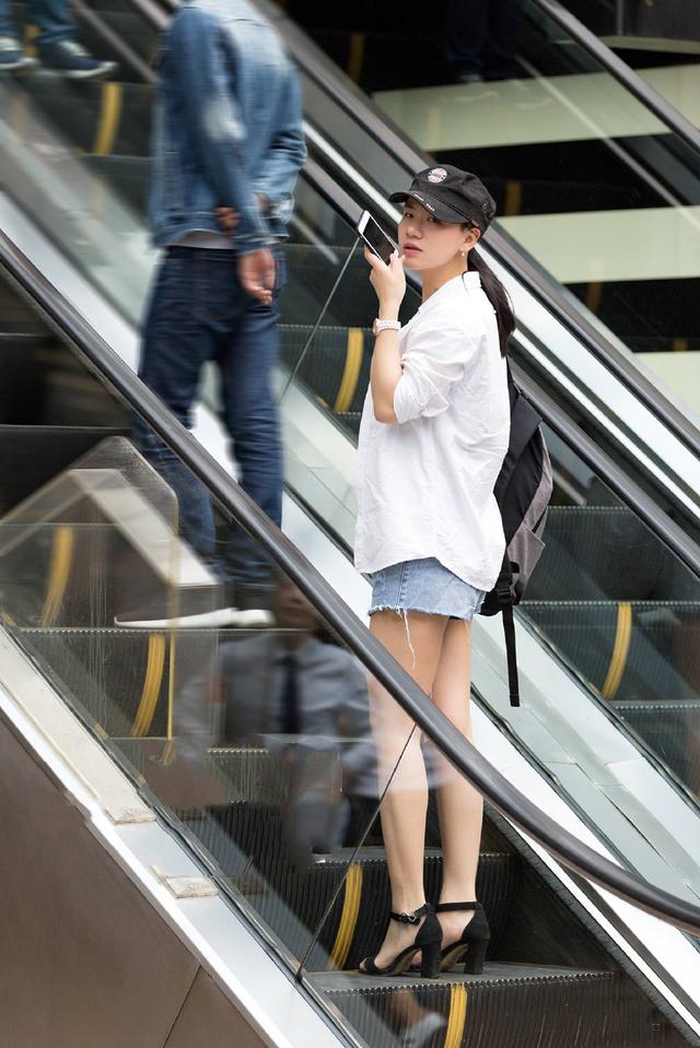 街拍搭配时尚图片_街拍搭配图_时尚搭配街拍