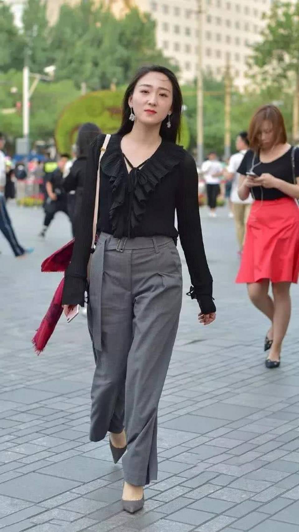 时尚搭配街拍_街拍搭配时尚图片_街拍搭配图
