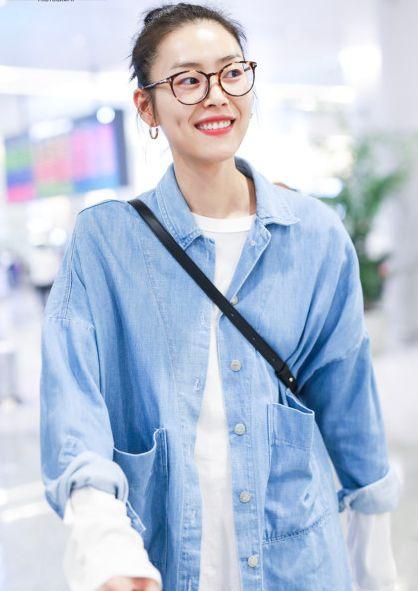明星街头穿搭_街拍明星夏季穿搭图片_明星穿搭街拍