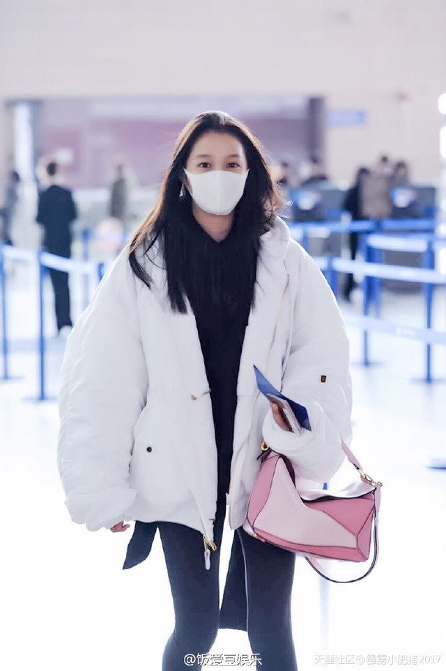 明星穿搭街拍_成都美女穿搭街拍_宋慧乔街拍穿搭图片