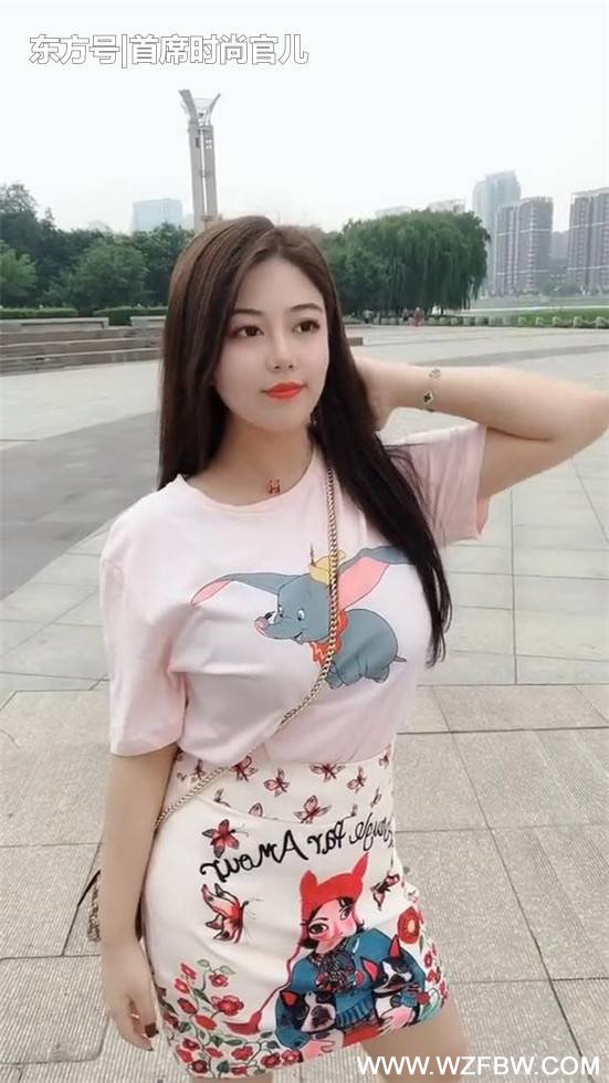 明星穿搭街拍_街拍明星夏季穿搭图片_明星街头穿搭