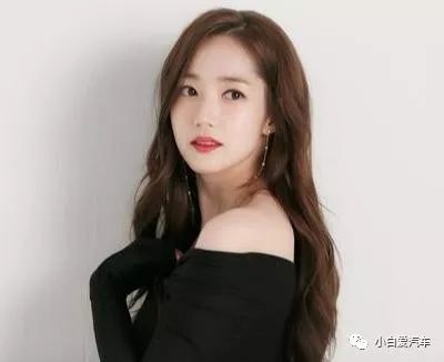韩国明星街拍_韩国街拍2016夏季街拍_韩国2018明星街拍 秋冬