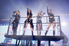 2023 Coachella 音乐节上7 套最佳表演造型