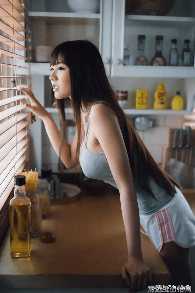 时尚搭配街拍_街拍搭配时尚图片_街拍搭配图
