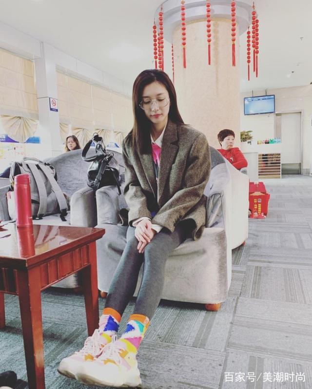 明星时尚街拍_街拍明星夏季穿搭图片_明星穿搭街拍