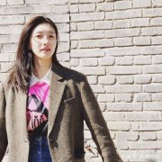 江疏影张嘉倪宋祖儿演绎浪漫春装记