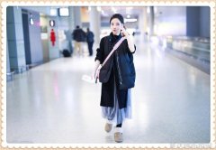 谁说冯提莫见光死机场秀明明清纯又