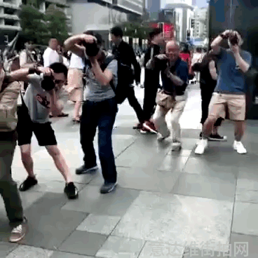 时尚博主街拍最近_时尚博主街拍_街拍时尚博主是谁