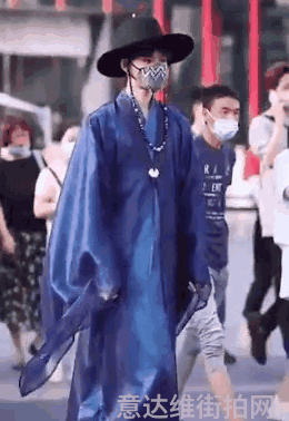时尚博主街拍最近_时尚博主街拍_街拍时尚博主是谁