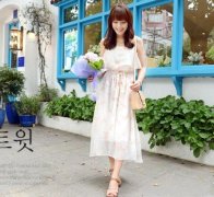 夏日甜蜜约会连衣裙 轻夏邂逅你的那