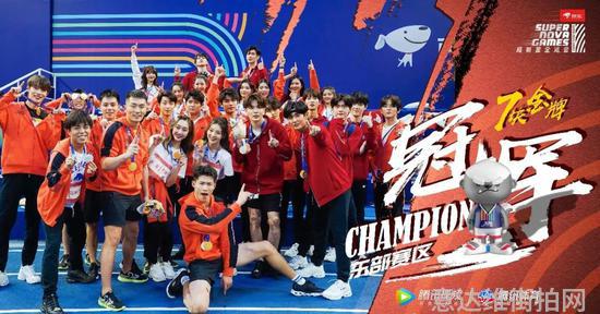 明星穿搭街拍_街拍明星夏季穿搭图片_明星时尚街拍