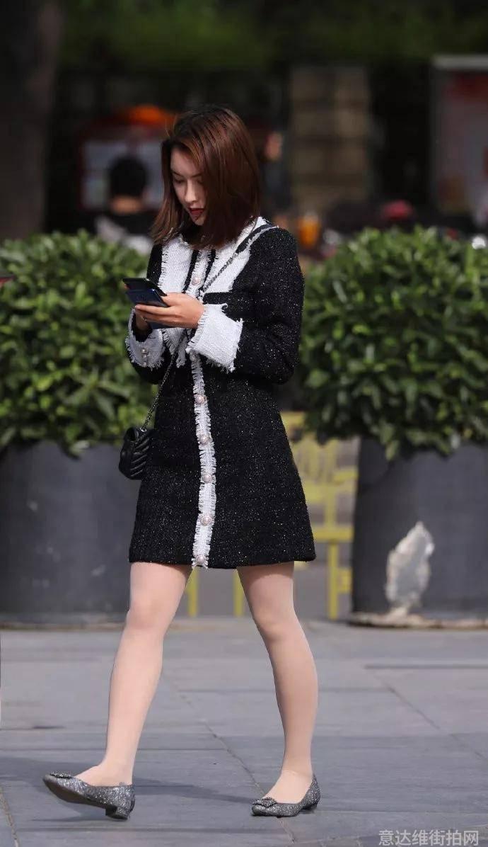 时尚搭配街拍_街拍搭配图_街拍搭配时尚图片