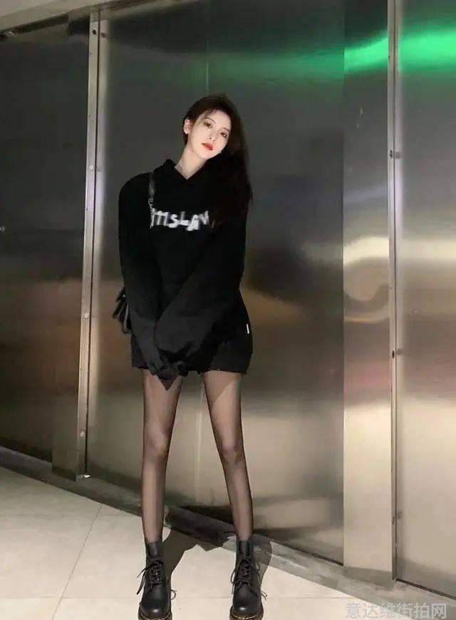 周迅街拍穿搭图片裙子_欧美达人街拍穿搭示范_明星穿搭街拍