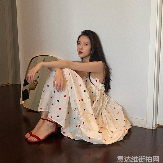 明星时尚街拍_明星穿搭街拍_街拍明星夏季穿搭图片