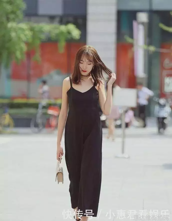 时尚搭配街拍_街拍搭配图_街拍搭配时尚的衣服