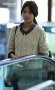 少女时代最新时尚街拍 针织衫搭配宛如精灵