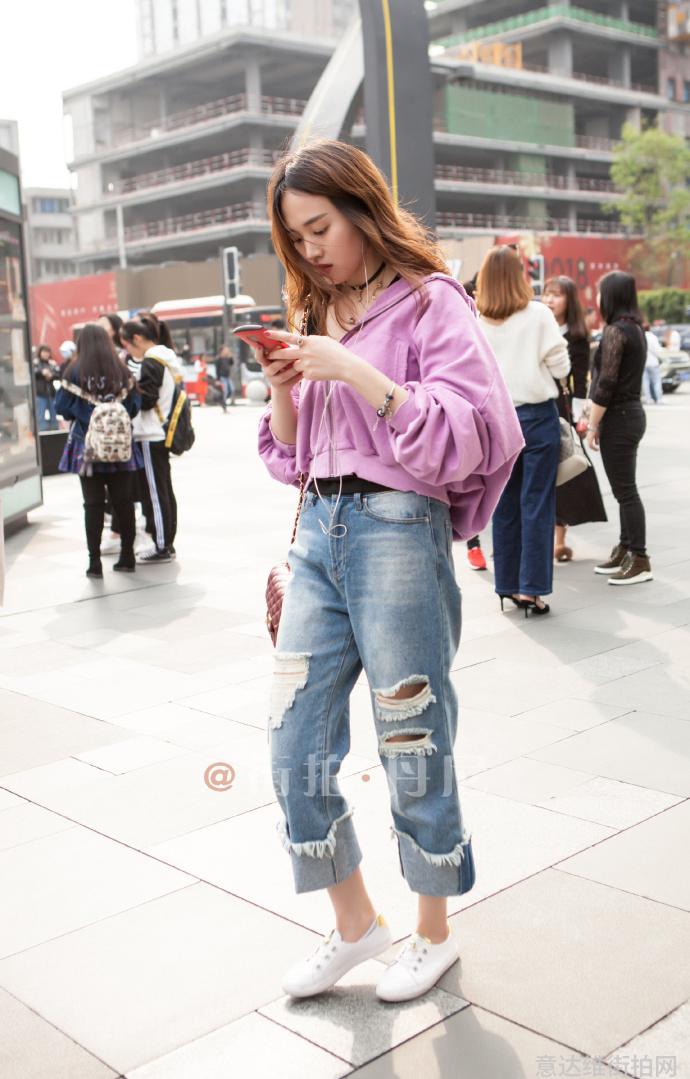 街拍搭配时尚图片_时尚搭配街拍_街拍搭配图