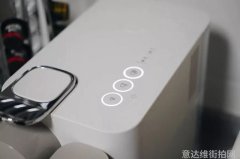热门单品街拍-捕捉时尚潮流的风向标
