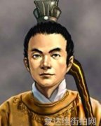 热门单品街拍-捕捉潮流风潮的街头时尚