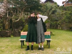 背带裙穿搭示范让你少女感十足