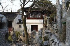 光影中的城市故事街头摄影师的视角